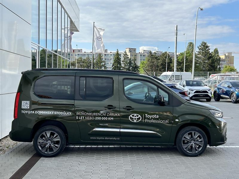 Toyota ProAce City Verso (2026) LONG VIP 1,5D 130k AT 7 MÍST - fotka 12 z 14