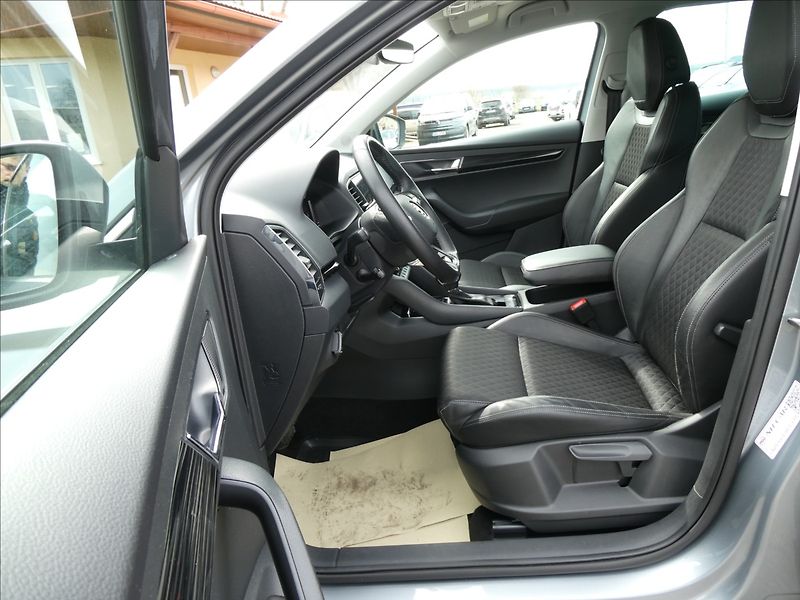 Škoda Karoq 2,0 TDi 110kW,DSG,4x4,1majitel - fotka 22 z 45