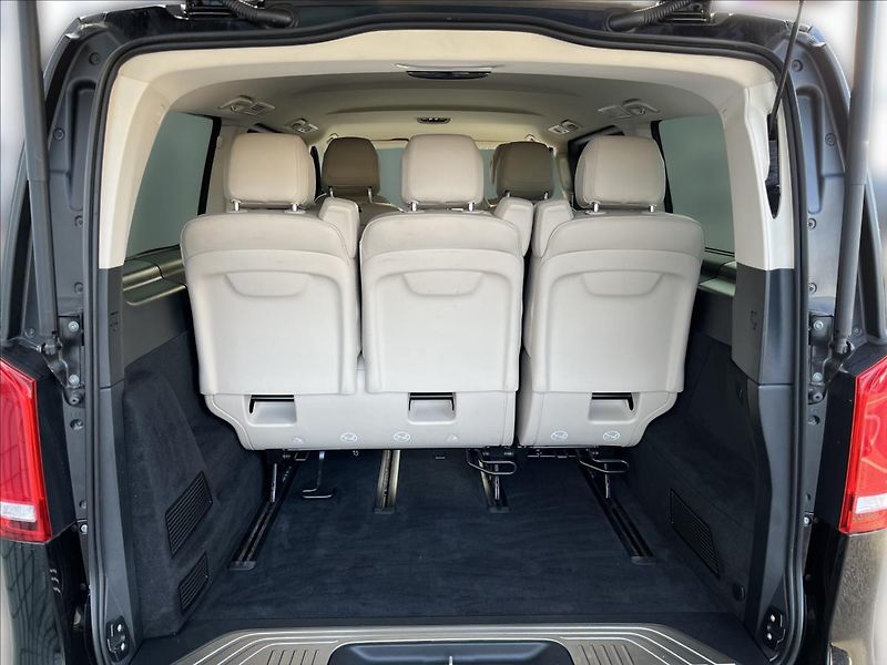 Mercedes-Benz Třídy V 300D 4MATIC AVANTGARDE - fotka 26 z 28