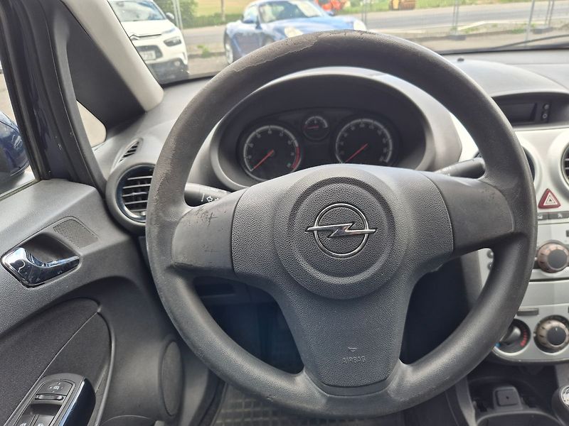 Opel Corsa 1.2 63kW 2.majitel ČR - fotka 12 z 21