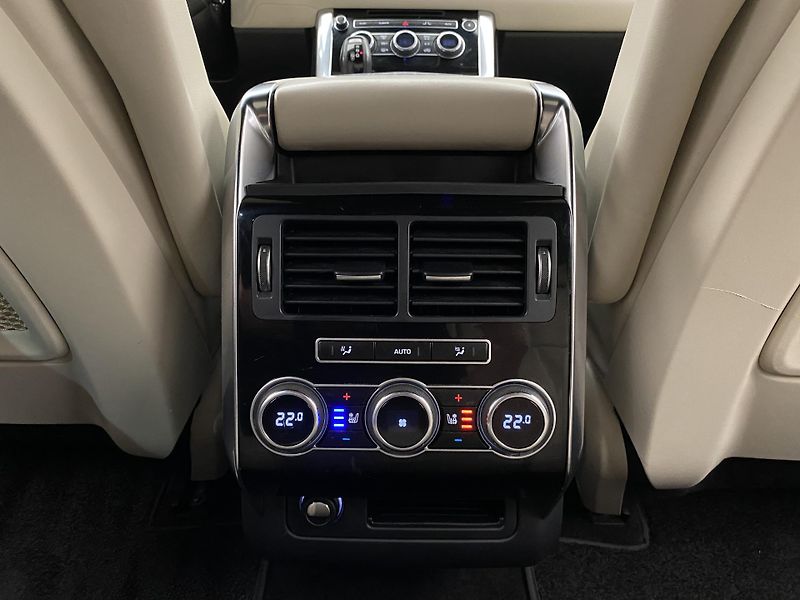 Land Rover Range Rover Sport 3.0 SDV6 HSE AWD AUT - fotka 27 z 46