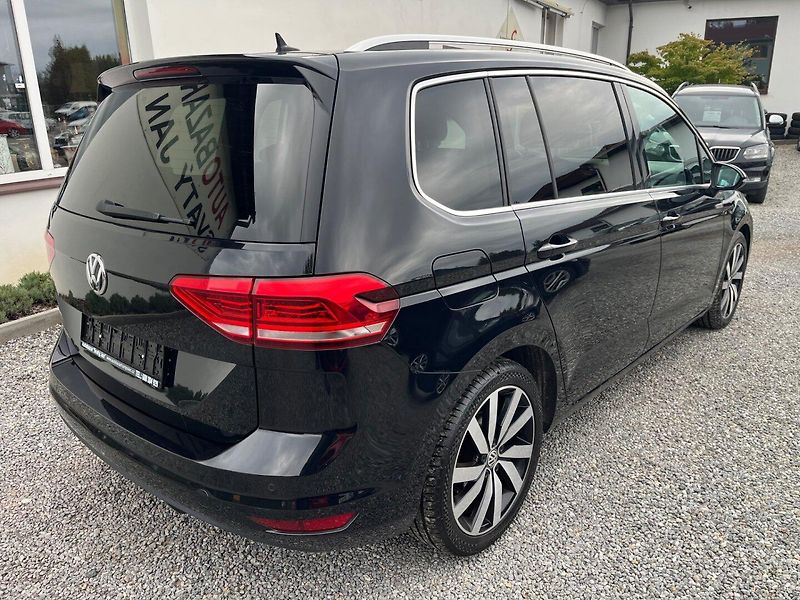 Volkswagen Touran (2020) 2.0 TDi DSG LED Webasto TOP - fotka 2 z 21