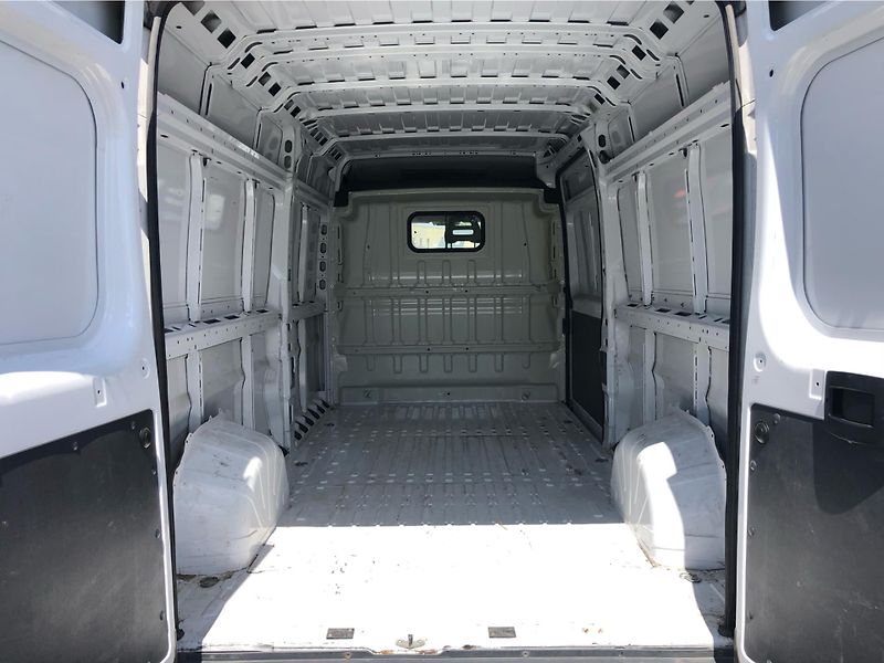 Fiat Ducato 2.3 MTJ L3H2 - fotka 13 z 29