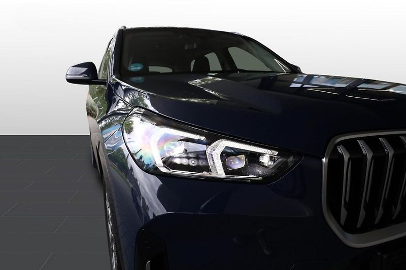 BMW X1 xDrive20d - fotka 17 z 24