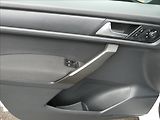 Volkswagen Caddy 2,0 TDi 1.majitel,závěs,tempom - náhled 32