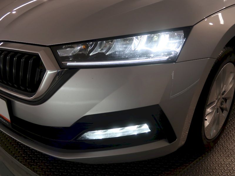 Škoda Octavia (2022) AMB TSI 81kW CZ DPH - fotka 10 z 34
