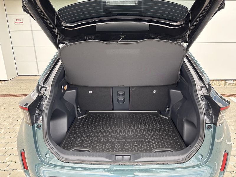 Toyota Yaris Cross (2025) - fotka 9 z 14
