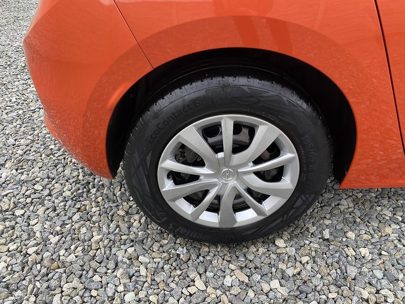 Opel Corsa 1.2i 75PS EDITION 70000KM NAVI - fotka 52 z 153