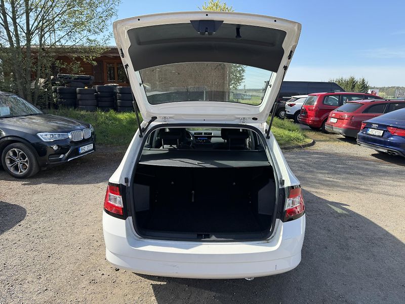 Škoda Fabia 1.0 TSI - fotka 9 z 21