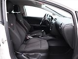 Seat Leon 2,0 TFSI 180kW FR - náhled 11