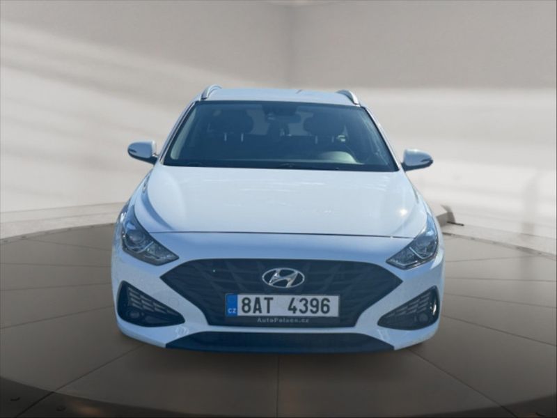 Hyundai i30 1,0 TGDI 120 Comfort - fotka 2 z 10