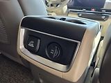 Kia Carnival (2024) 1.6-HEV-AUTOMAT-6+3MÍSTA - náhled 31