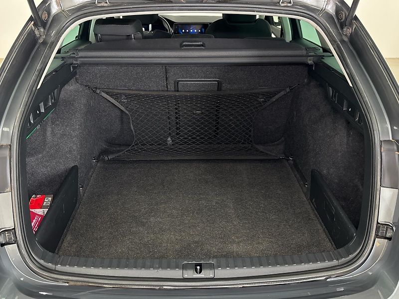 Škoda Octavia Style DSG - fotka 10 z 28