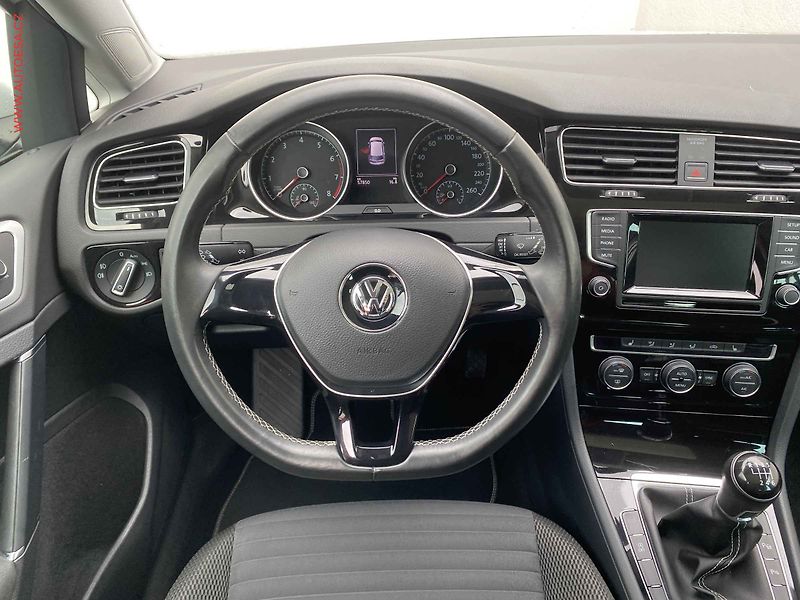 Volkswagen Golf (2015) 1.4 TSi, CUP, panor, TZ - fotka 11 z 17