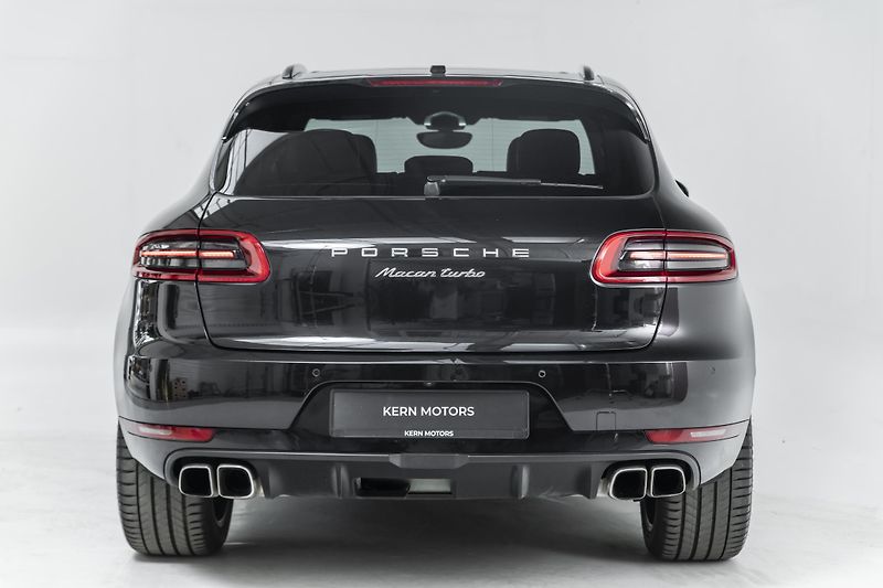 Porsche Macan Turbo*BOSE*Panorama - fotka 4 z 42