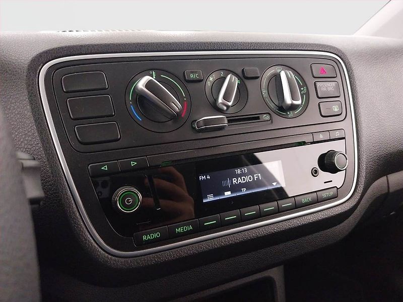 Škoda Citigo (2018) Ambition 1.0 MPI, Serv.kniha - fotka 13 z 16