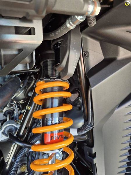 Can-Am Outlander Max 1000 XT-P (2026) Outlander MAX 1000R XT-P T ABS - fotka 12 z 29