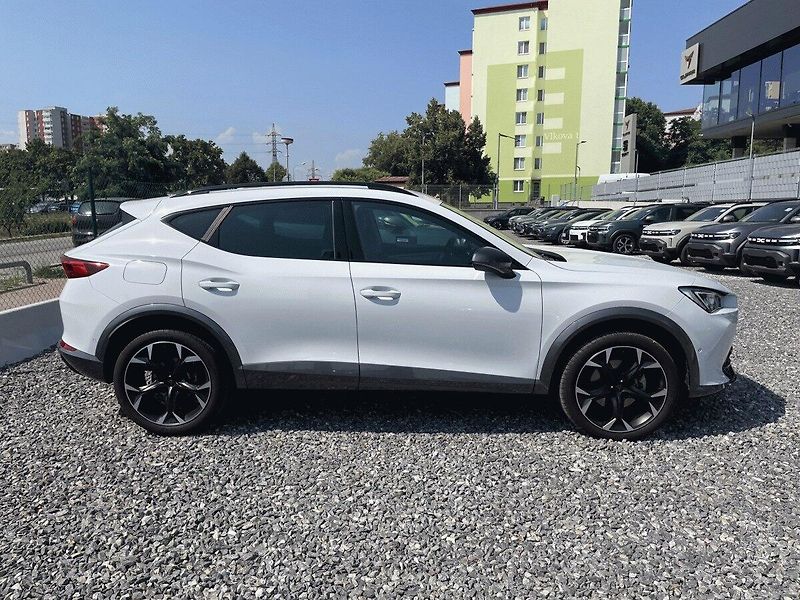 Cupra Formentor (2023) 1.5 TSI,110kW,1.Maj,ČR - fotka 6 z 38