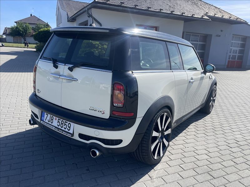 Mini Cooper S 1,6 i 16V 135kw S Panorama - fotka 4 z 35