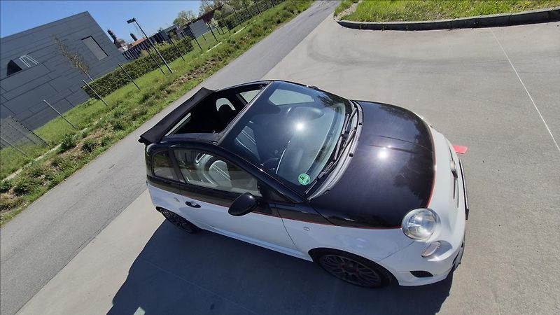 Abarth 500 1,4 500C Cabrio - fotka 20 z 20