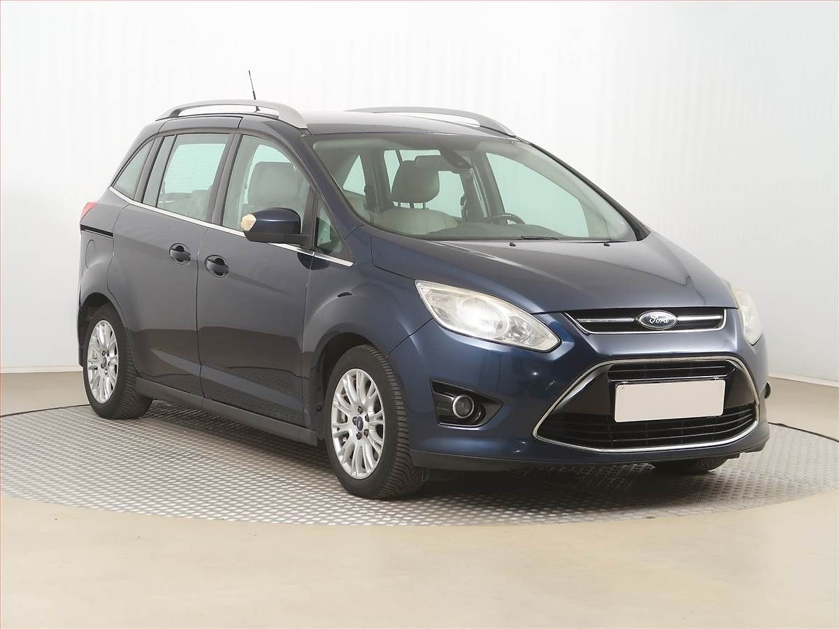 Ford Grand C-MAX 1.6 TDCi, 7 míst, Tempomat