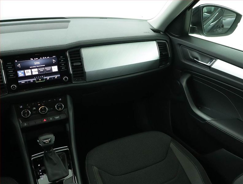 Škoda Kodiaq (2022) Ambition 2.0 TDI 4x4 - fotka 8 z 18