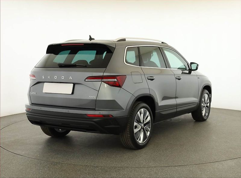Škoda Karoq (2025) 2.0 TDI, Drive, 4x4 - fotka 5 z 20