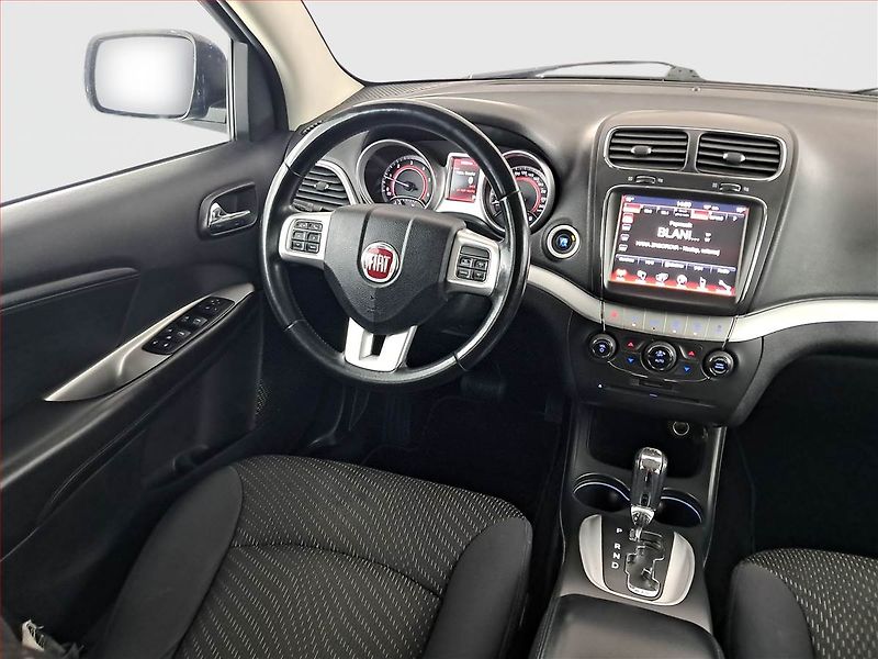 Fiat Freemont (2013) 2.0 MultiJet, 4X4, Automat - fotka 7 z 17