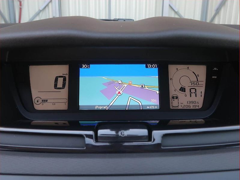 Citroën C4 Picasso (2013) Exclusive 1.6 HDi, Automat - fotka 11 z 15