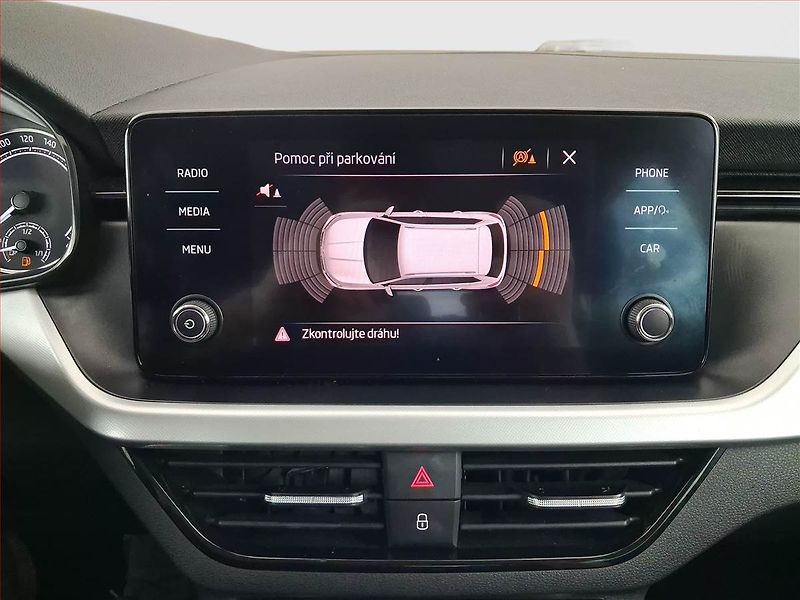 Škoda Kamiq (2019) 1.0 TSI, Automat, Tempomat - fotka 19 z 20