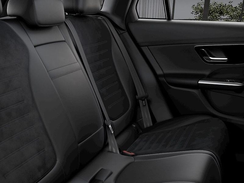 Mercedes-Benz GLC 300 de 4MATIC s hybridní techn - fotka 8 z 9