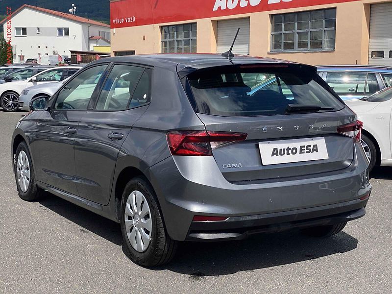 Škoda Fabia (2022) 1.0 MPi, 2.maj,ČR, Ambition - fotka 6 z 16