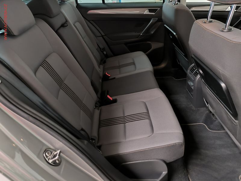 Volkswagen Golf Sportsvan (2017) 1.6TDi, DSG - fotka 11 z 17
