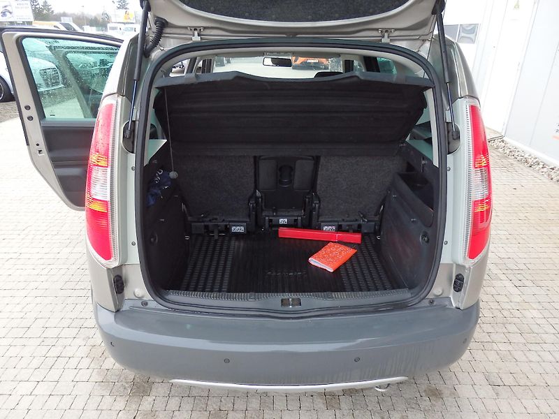 Škoda Roomster 1.2 TSI 77 kW DIGI. KLIMA - fotka 8 z 15