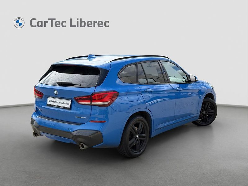 BMW X1 xDrive20i - fotka 3 z 21