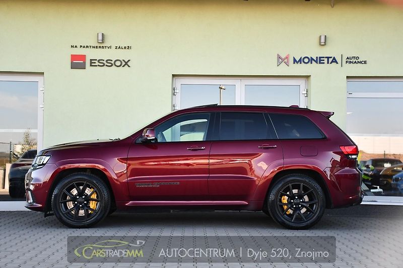 Jeep Grand Cherokee 6.2 V8 TRACKHAWK ČR 1M - fotka 3 z 49