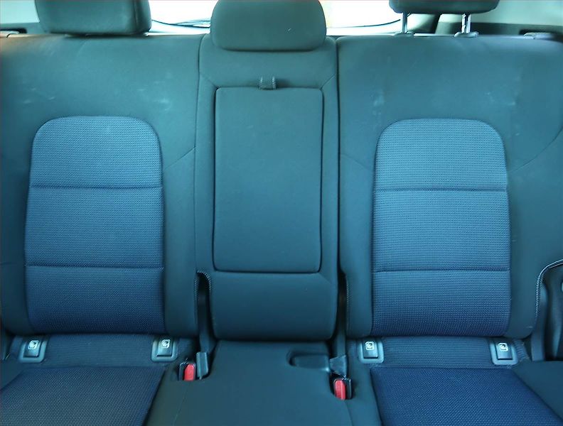 Hyundai Tucson (2017) 1.6 T-GDI, Serv.kniha, Navi - fotka 10 z 15