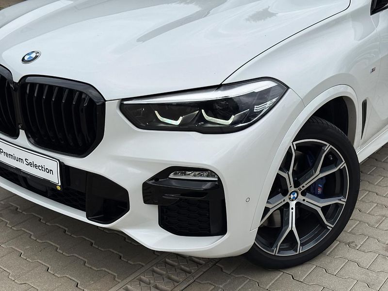 BMW X5 xDrive30d - fotka 18 z 21