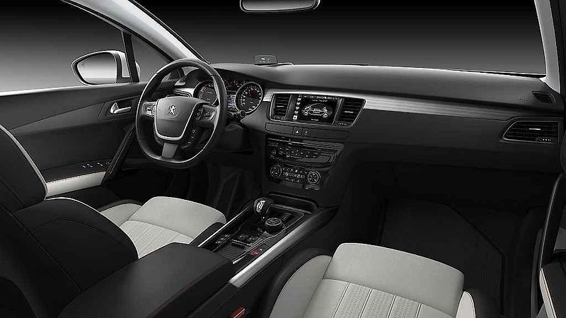 Peugeot 508 RXH.