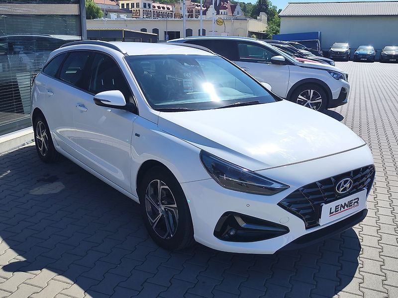 Hyundai i30 1.5 T-GDI/117kW Smart - fotka 3 z 34