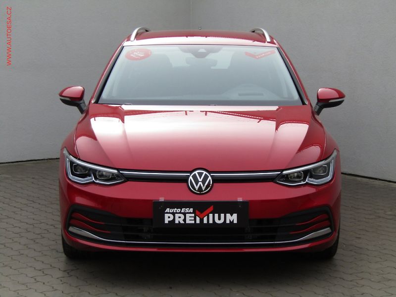 Volkswagen Golf (2023) 1.5, ČR, servis.kniha - fotka 2 z 3