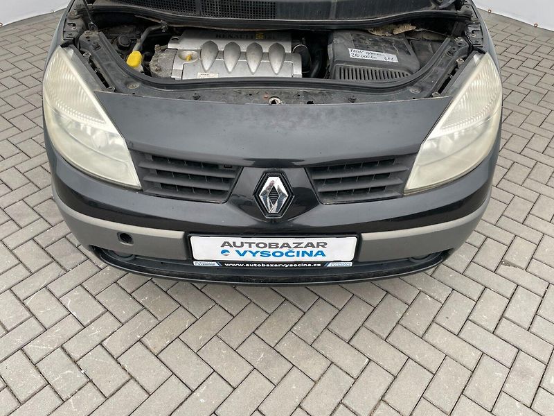 Renault Scénic (2003) 1.6i 16V Climatronic! - fotka 11 z 18