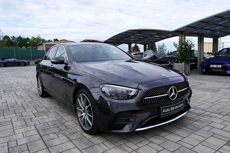 Mercedes-Benz Třídy E E 200 4Matic AMG/LED/360/ČR - fotka 7 z 40