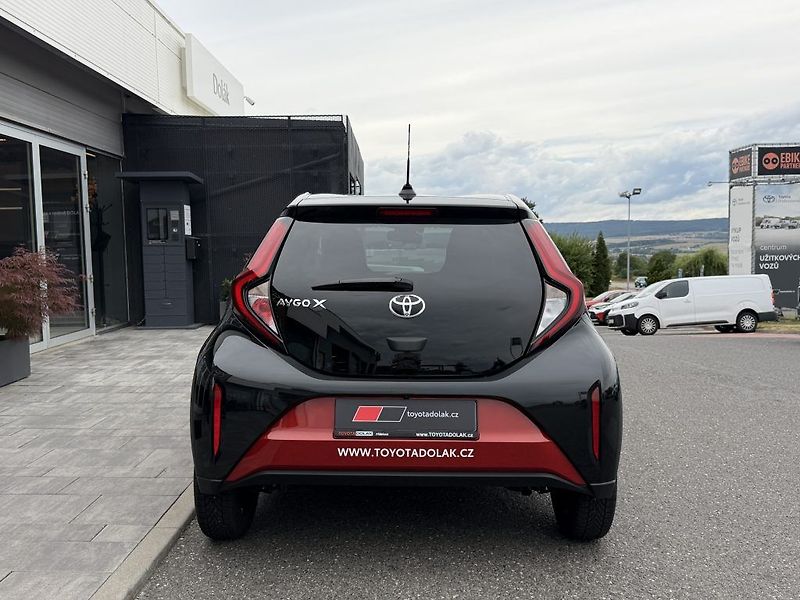Toyota Aygo 1.0i, Style, DPH - fotka 5 z 24