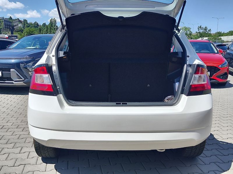 Škoda Fabia 1.2 TSI/66kW Ambition - fotka 9 z 21