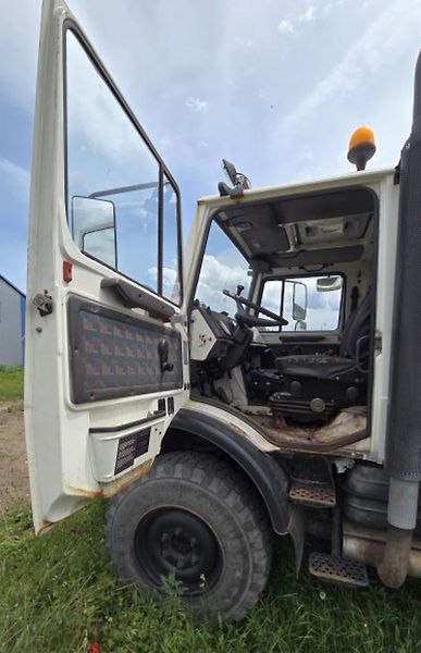 (1999) Unimog 1400 zamet2.5m3 +S3 - fotka 10 z 31