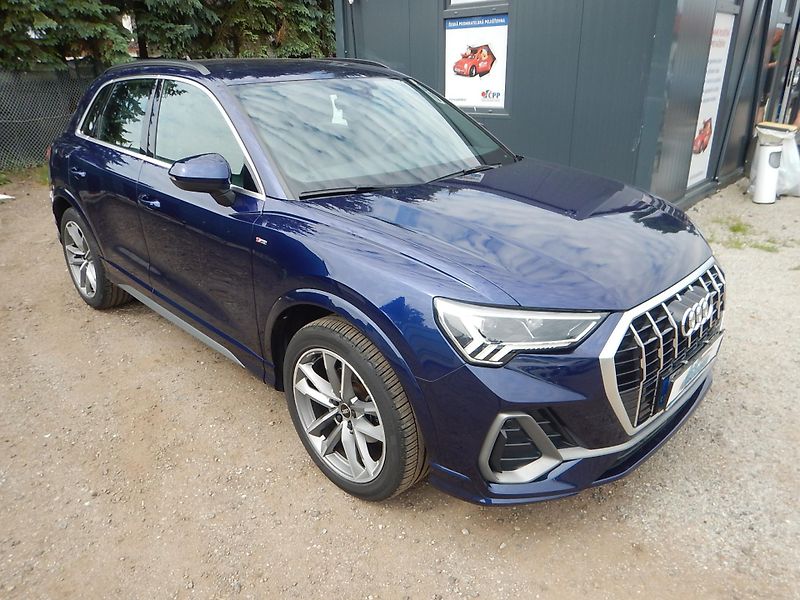 Audi Q3 S-LINE 1.5 TFSI, ČR, DSG - fotka 4 z 31