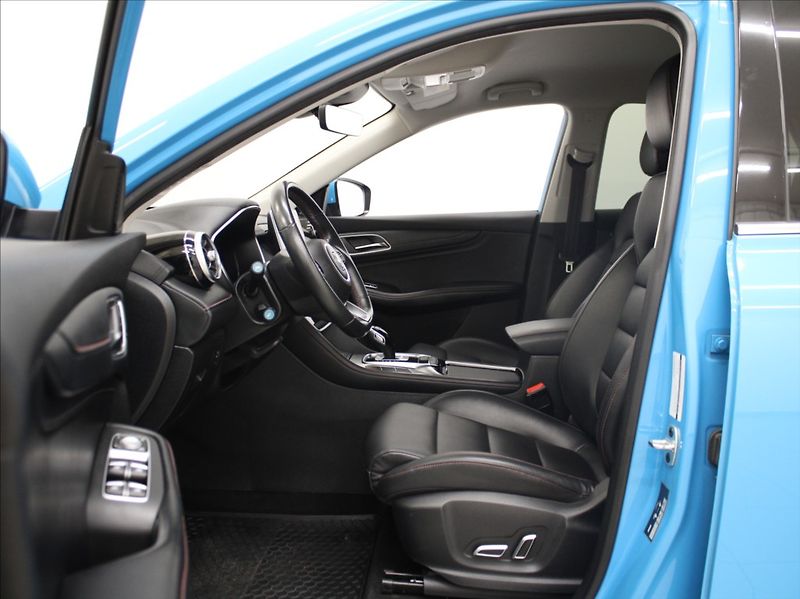 MG HS 1,5 TGI DCT Excite 7L.Zár ČR - fotka 6 z 22