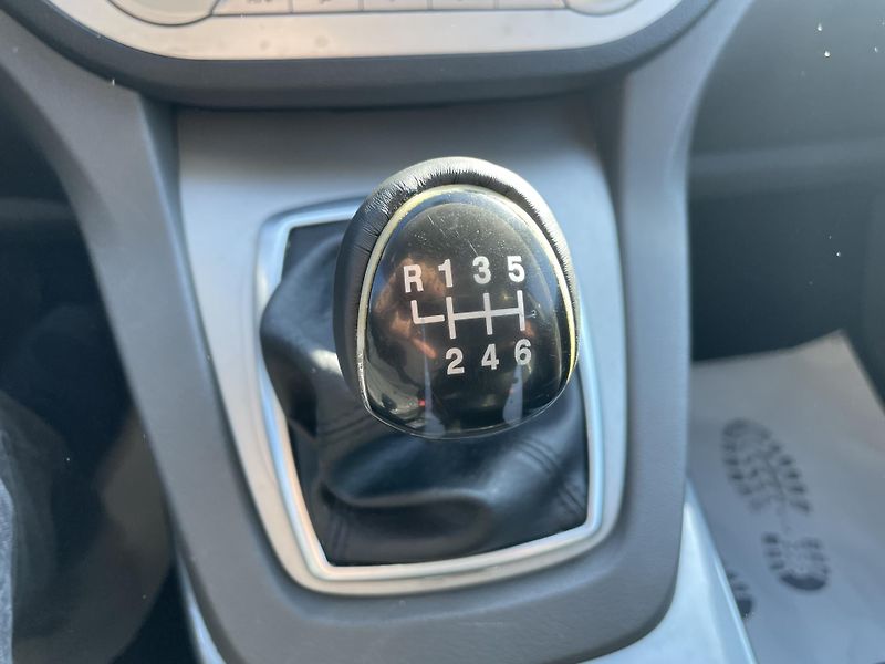 Ford Kuga 2.0TDC-i 4x4 135PS TITANIUM!!! - fotka 183 z 189