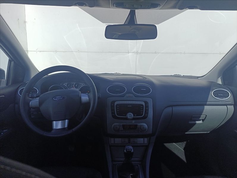 Ford Focus 1,6 TDCi Aut.klimatizace , Alu - fotka 15 z 32